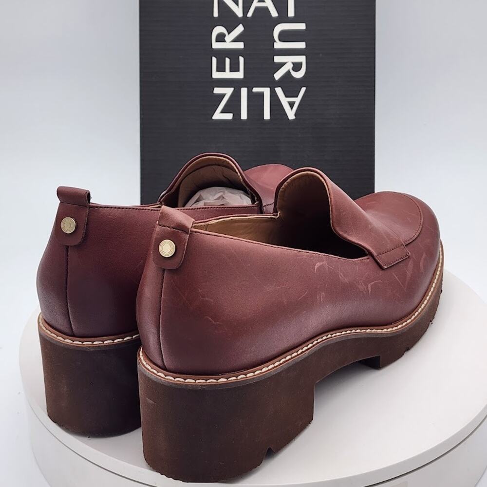 NEW Naturalizer Darry Cabernet Leather Lug Sole Loafers Women's Size 12M Comfort - Picture 3 of 10